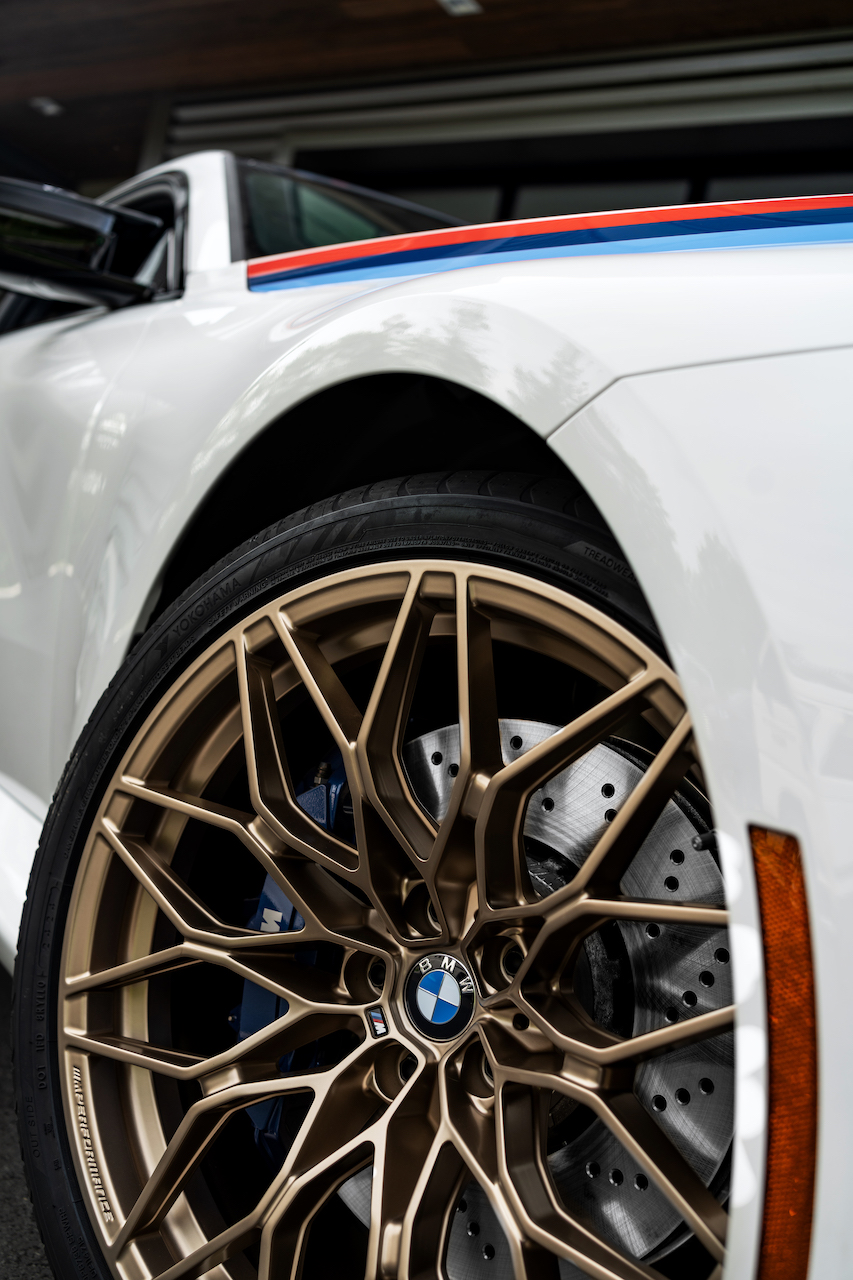 P90621378_highRes_the-2026-bmw-m2-turb